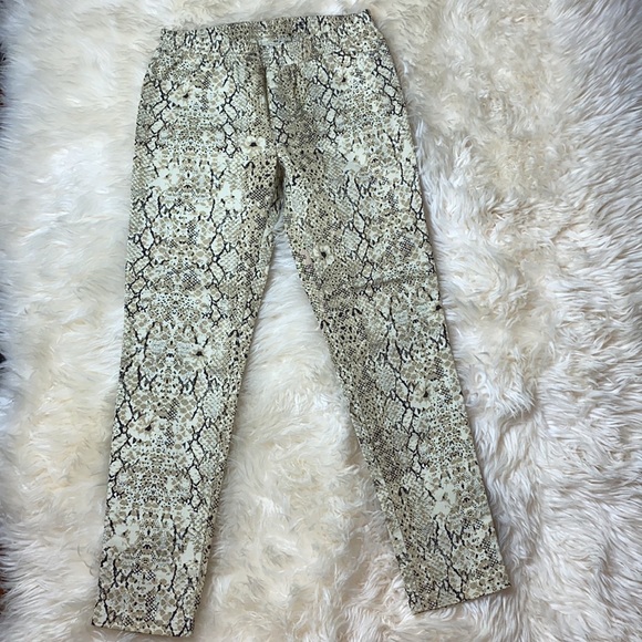 •SPELL• {aloha python} jets - Picture 7 of 8